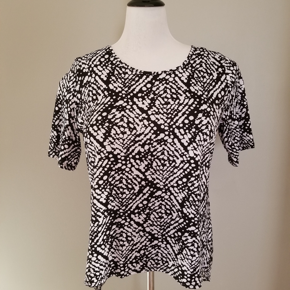 Black & White Short Sleeve Blouse - Pet. Large